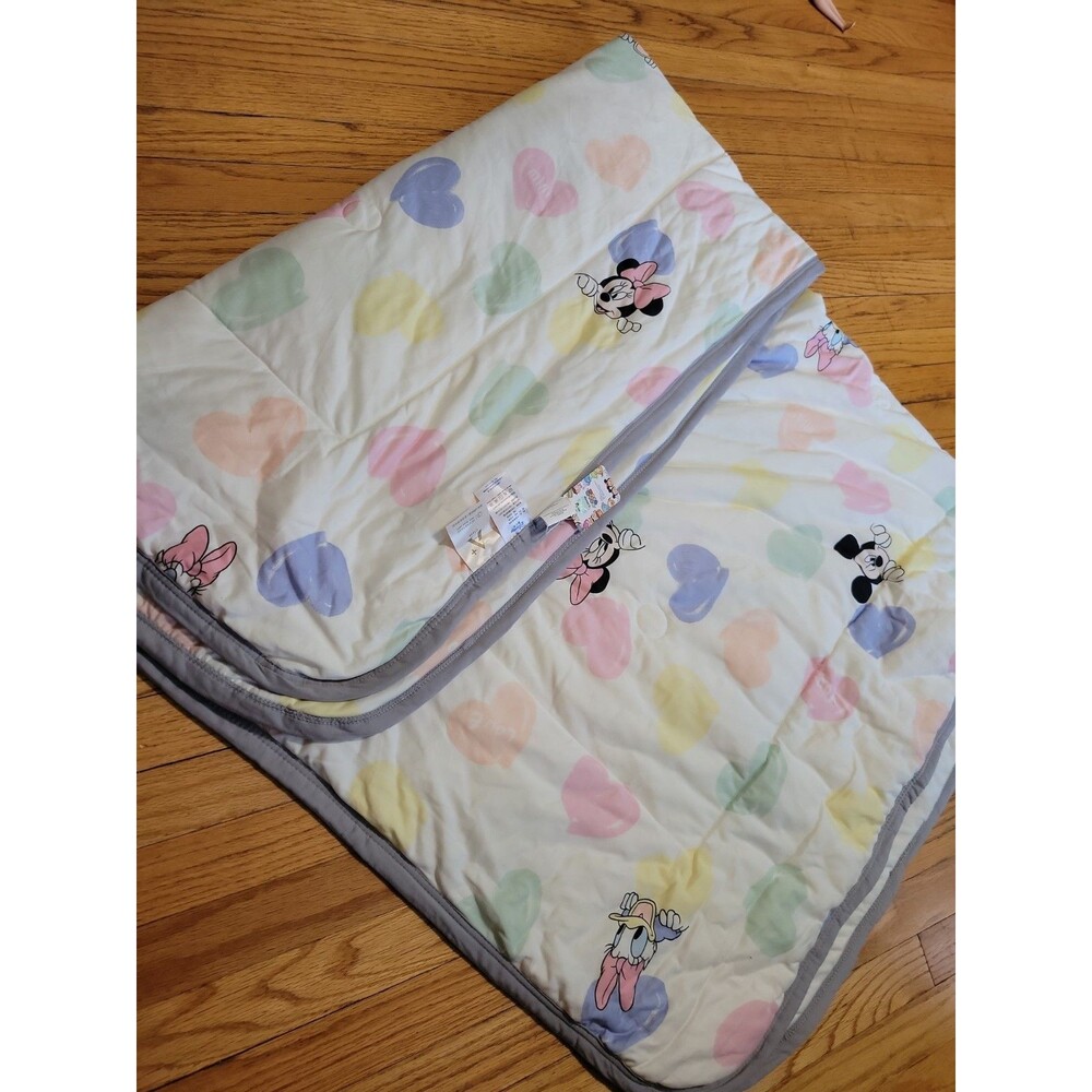 Nwts Disney Mini Tsum Mickey Mouse Minnie Friends Lightweight Blanket 46" x 72"